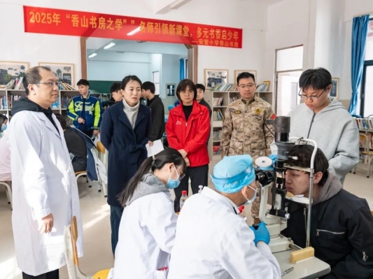 熱血應(yīng)征！大涌百余名青年參加征兵體檢