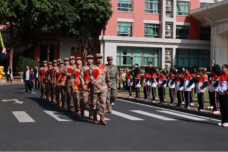 共赴“軍旅之約”，中山多個鎮(zhèn)街歡送新兵入伍